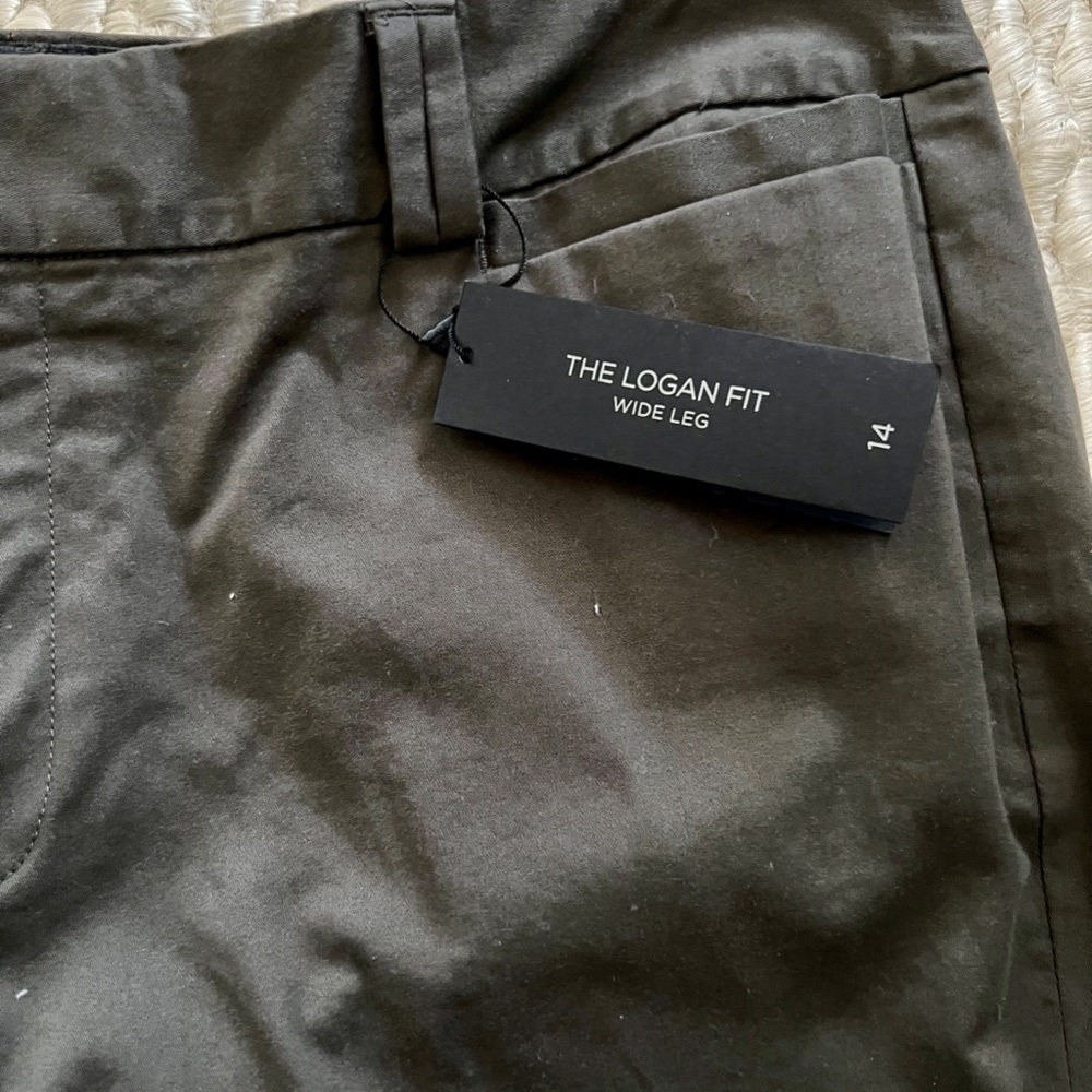 Banana Republic "The Logan Fit" Size 14 Pants - Picture 8 of 9